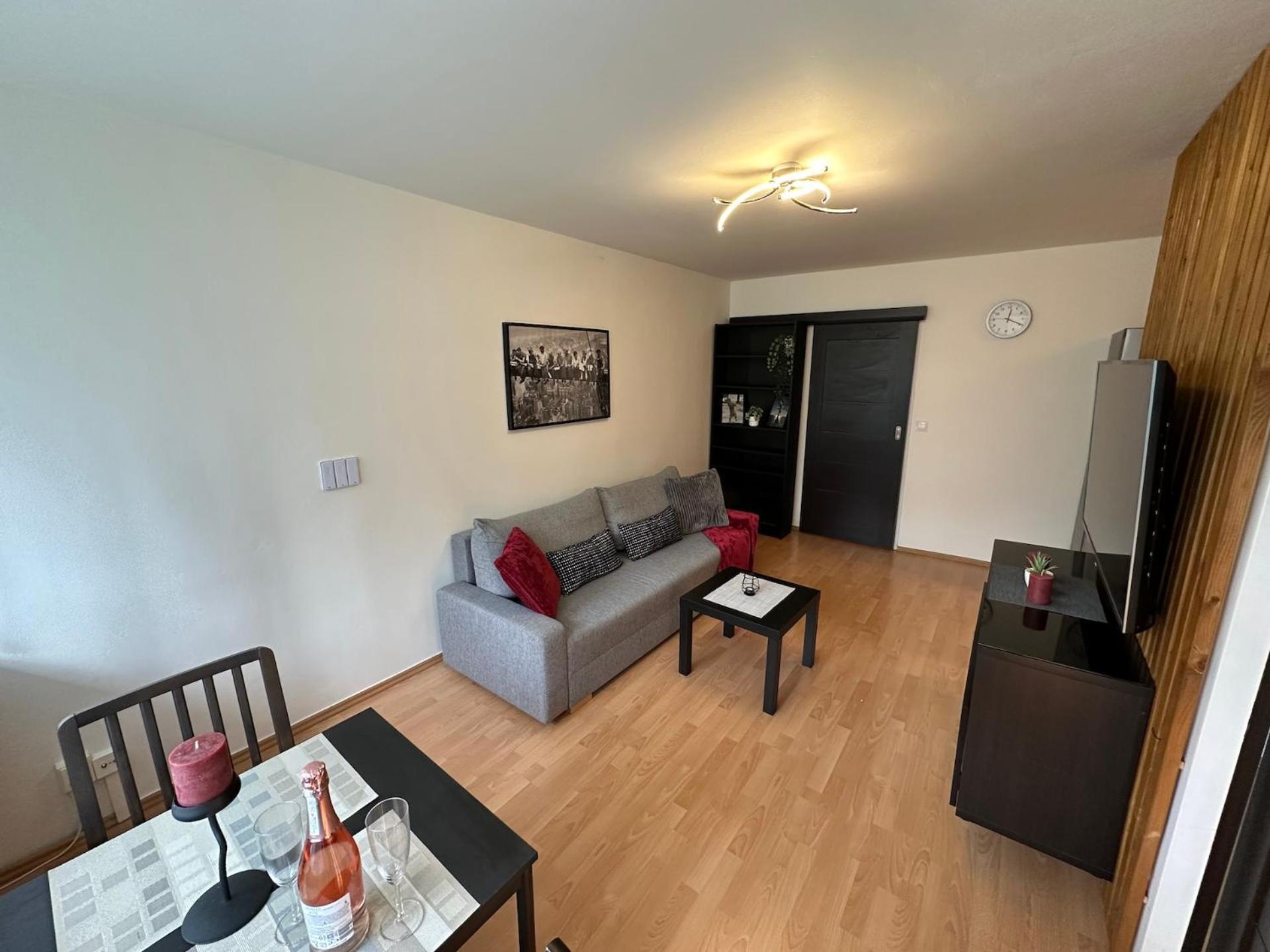 דירה Cozy Near Centre *