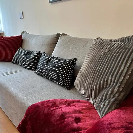 Cozy Home Near City Centre Прага Екстер'єр фото