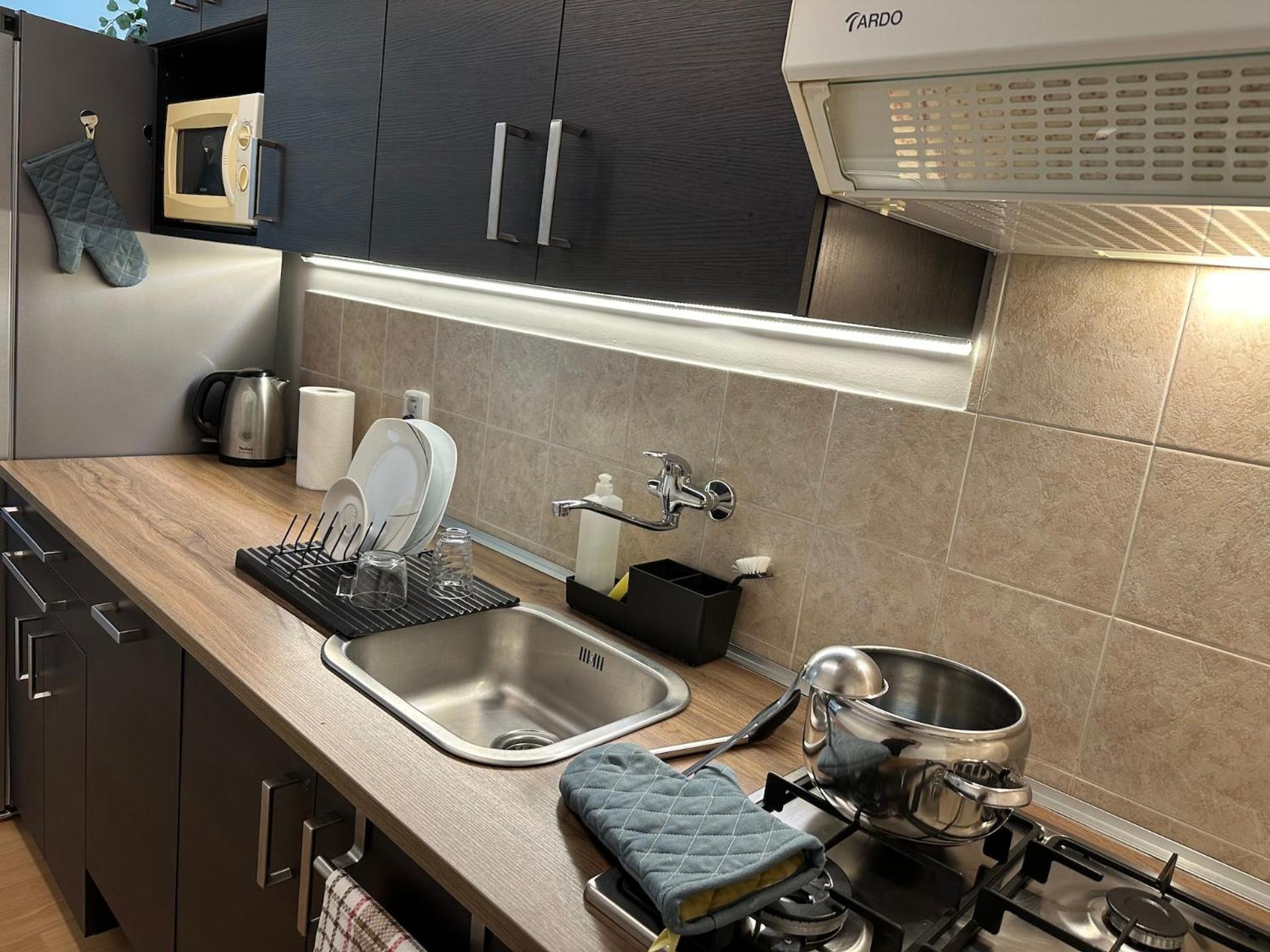 Cozy Near Centre Apartment *